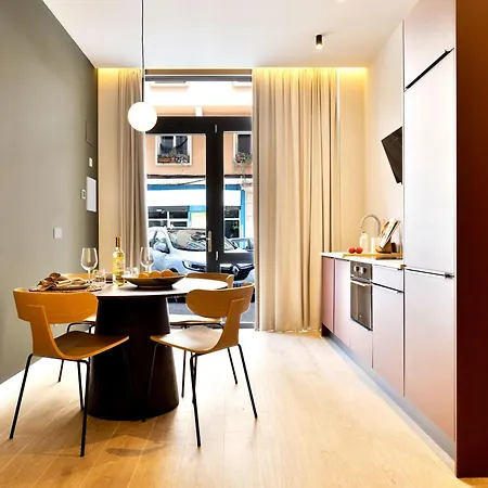 Appartement Saristays Center R *