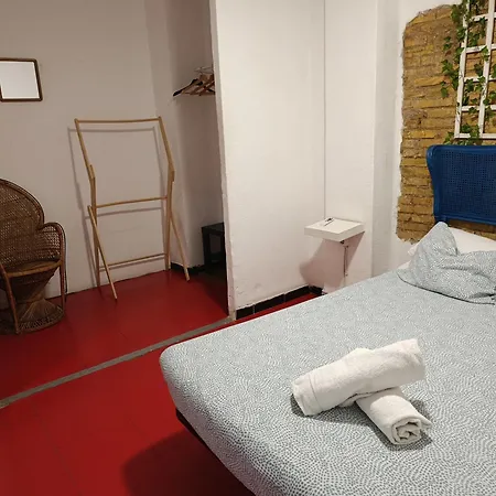 Propia 2* 발렌시아