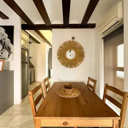 Duplex En El Carmen 1 فالنسيا