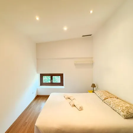 Apartment Bonito Cerca De La Plaza De La Virgen Valencia