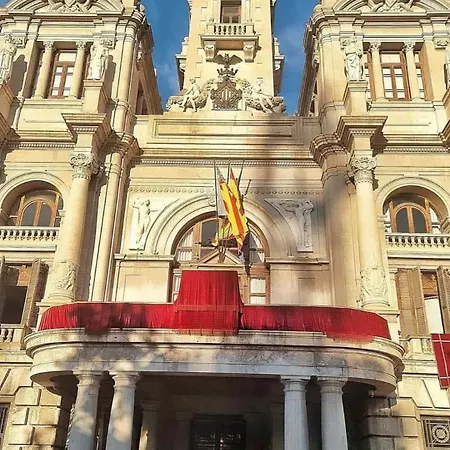 Loft Con Jacuzzi Y Piscina * Валенсия