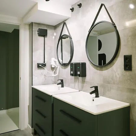 U-nit Park 호스텔 *