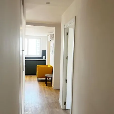 Magnificent House In Apartment *