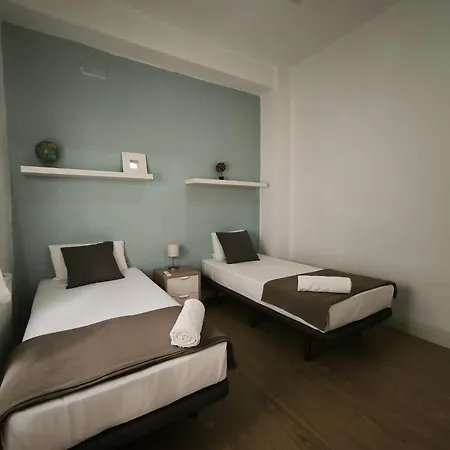 Florit Flats - The Ausias March Valencia