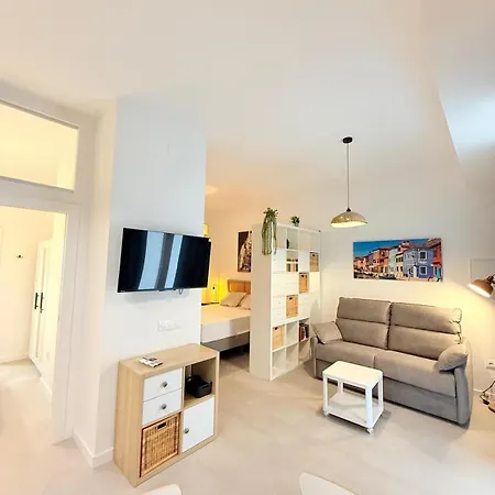 Travel Habitat Oceanografic * Valência