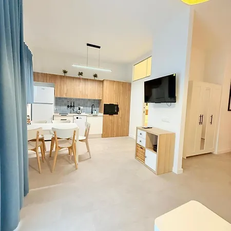 Travel Habitat Oceanografic