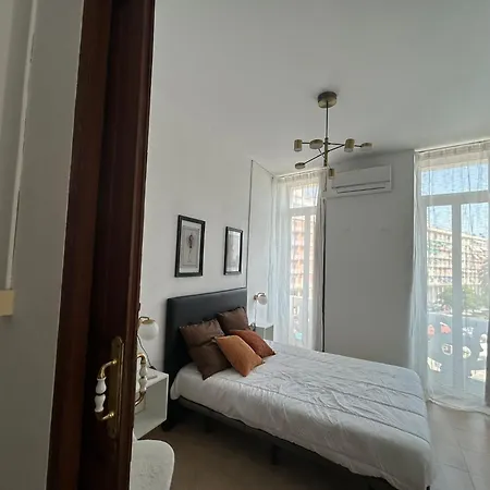 Amazinn Places Casa Calabuig Puerto - No Ascensor - Ξενοδοχείο με διαμερίσματα