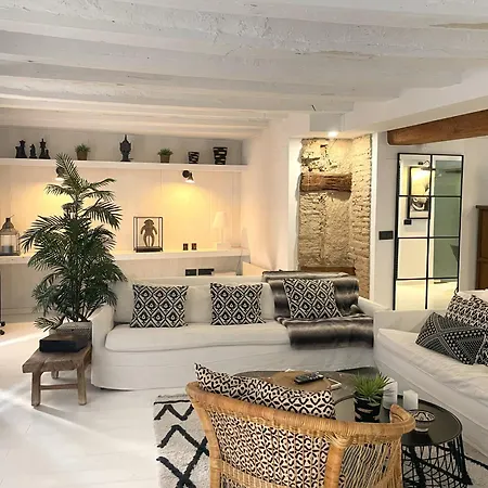 Luxury - Boutique El Carmen Валенсия