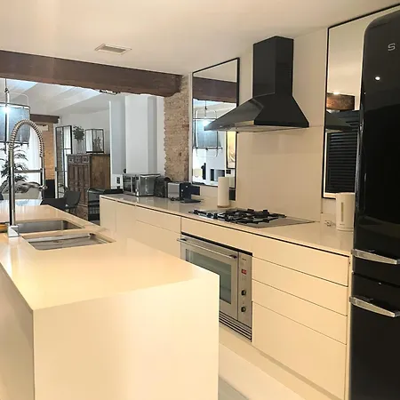 Luxury - Boutique El Carmen Валенсия