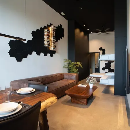 Loft 60 M2 Ideal For Small Families شقة