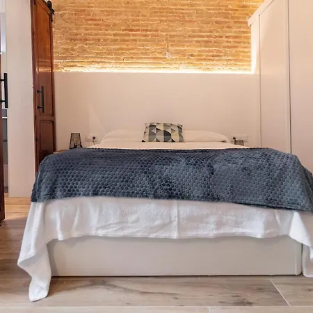 Grandma's Fishermen's House In Cabanyal Apartament