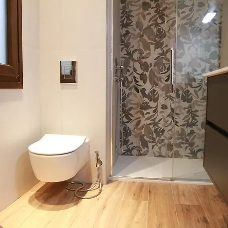 Grandma's Fishermen's House In Cabanyal *