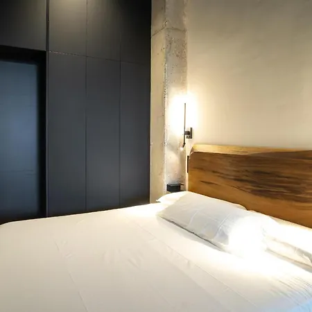 Apartman Crudo Un Loft Centrico De 50 M2