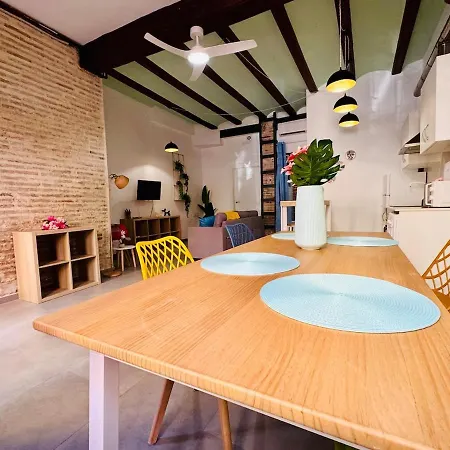 Apartment Mediterranean Flat Next To The Historic Center