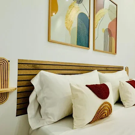 Planas 2 Design & Spaciousness With Terraza In Ruzafa Soho Daire