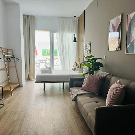 Planas 2 Design & Spaciousness With Terraza In Ruzafa Soho Daire