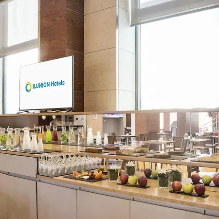 Ilunion 4 Hotel 4*