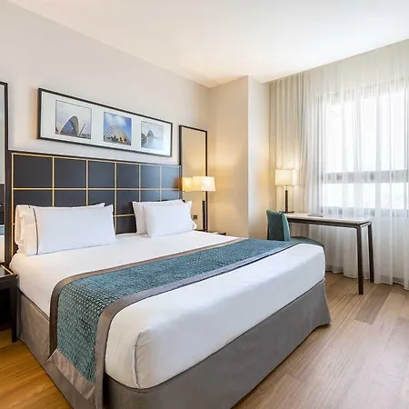 ユーロスターズ グラン ホテル