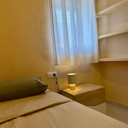 1st Line Direct Access Private Parking * Valencia