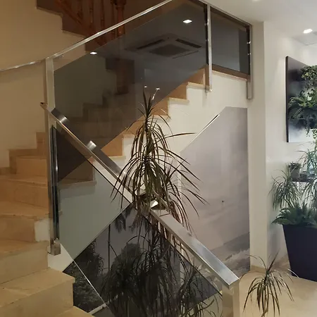 Szálloda El Globo *