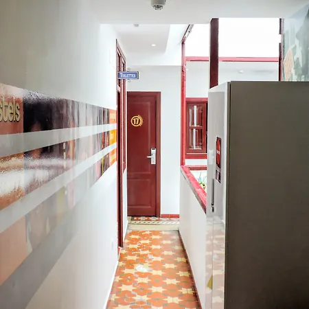 Youth By Feetup Auberge de jeunesse *