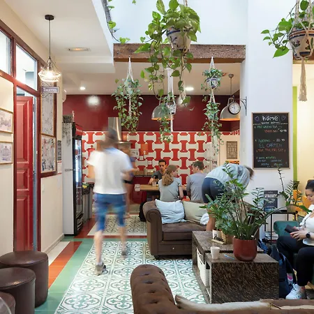 Auberge de jeunesse Youth By Feetup *