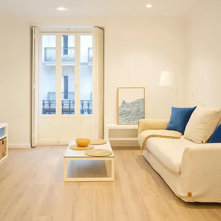 Familiar En Centro - Plaza Ayuntamiento アパート