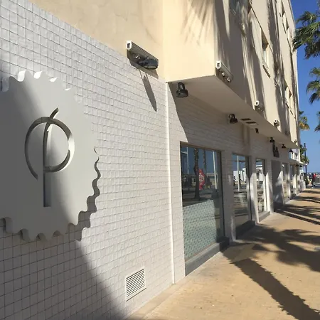 Pensión Malvarrosa 2*