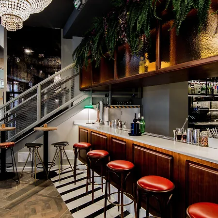 Myr Marques House 4*