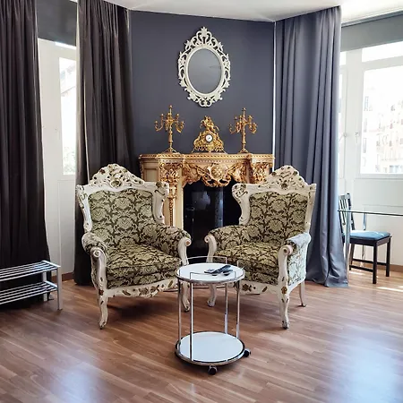 Flats Friends Plaza De La Reina 4* Valenza