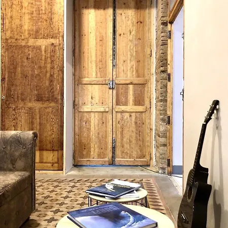 Bird House Отель типа 