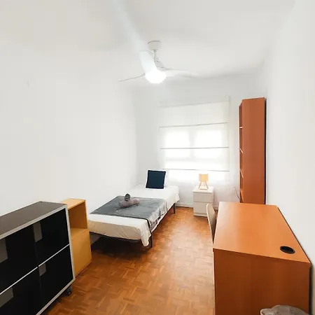 Apartamento Familiar En Nuevo Centro - Parque Turia *