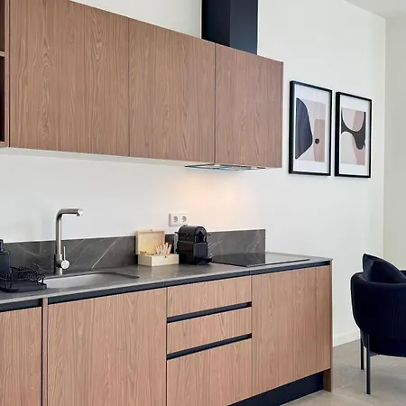 Boutique - Plaza Tower *