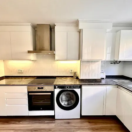 Seasonal Antonio Suarez 발렌시아