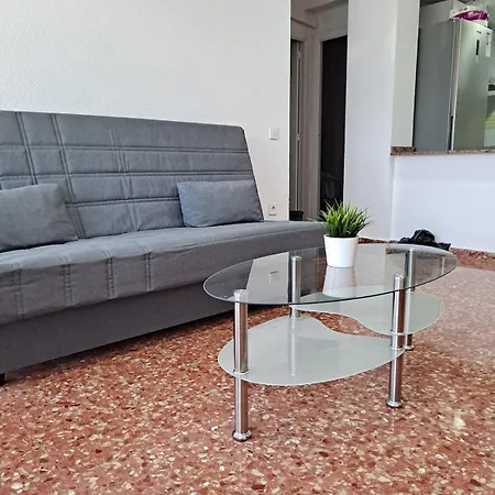 Apartment Comfortable In The Feria 2 Area *