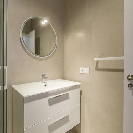 Comfortable Close To Centre Гостевой дом Валенсия