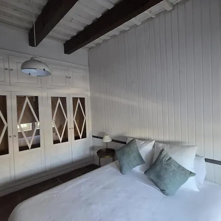 Ξενοδοχείο με διαμερίσματα Amazinn Places Casa Calabuig Puerto - No Ascensor - Βαλένθια