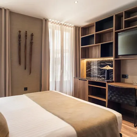 Blanq Gran Via 4* Валенсия