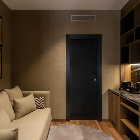 Blanq Gran Via 4* Валенсия