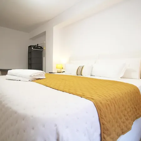 Ross - Flat With The Amenities Valencia