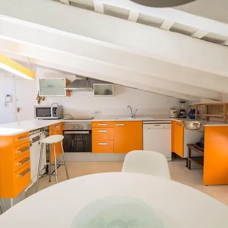 Atico Exclusivo Del Siglo Xvi Con Dos Terrazas En El Corazon De Ciutat Vella Apartman Valencia