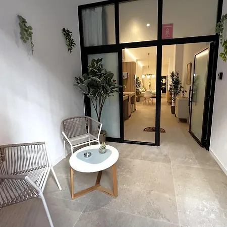 Apartment Pn8- Loft N8 Urban Ayora *