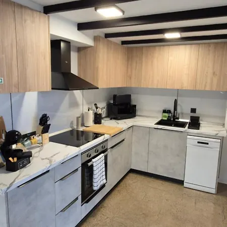 Excepcional Amplio Apartamento Industrial Fallas Hasta 6, Wifi Gratis Cuna *