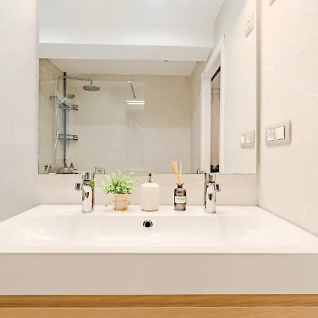 The Cabanal House - 10 Min To Ocean, Fastwifi, Ac, Coffee Apartment *