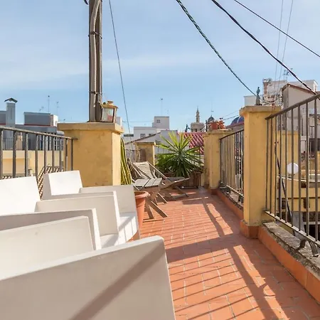 아파트 Atico Exclusivo Del Siglo Xvi Con Terraza Privada En El Corazon De Ciutat Vella *