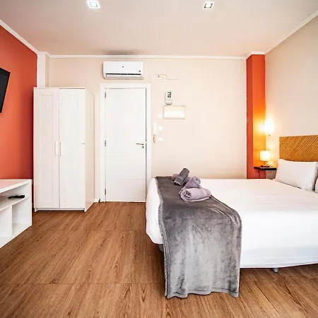 Estudio En El Centro-ruzafa 10d Lägenhet *