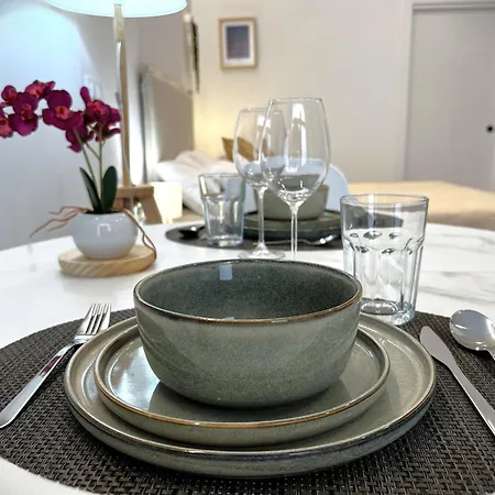 Apartment Pn8- Loft N8 Urban Ayora Valencia