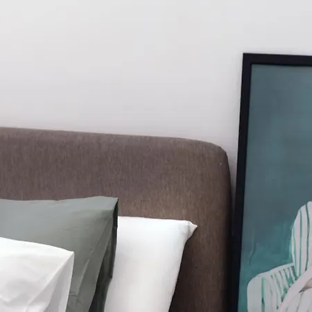 03 - Les Artes Apartment *