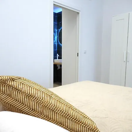 Apartment Pn8- Loft N8 Urban Ayora *