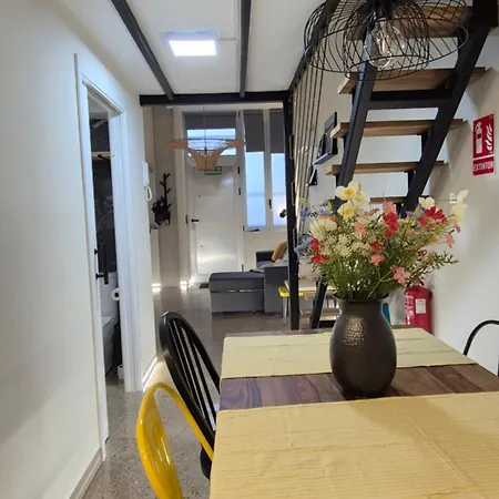 Excepcional Amplio Apartamento Industrial Fallas Hasta 6, Wifi Gratis Cuna Lägenhet *